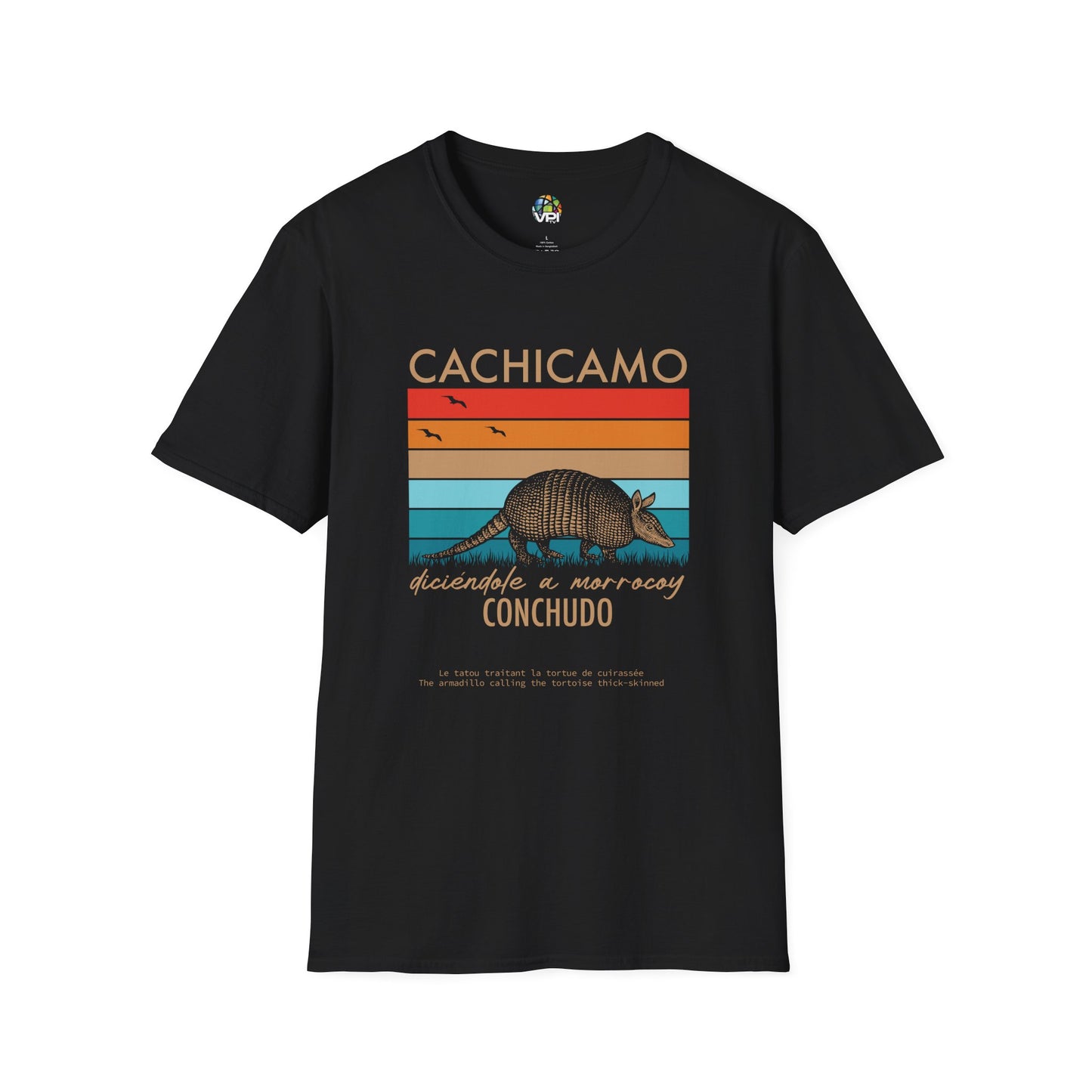 CACHICAMO DICIÉNDOLE A MORROCOY 🐢 CONCHUDO - Camiseta Vintage Unisex Softstyle