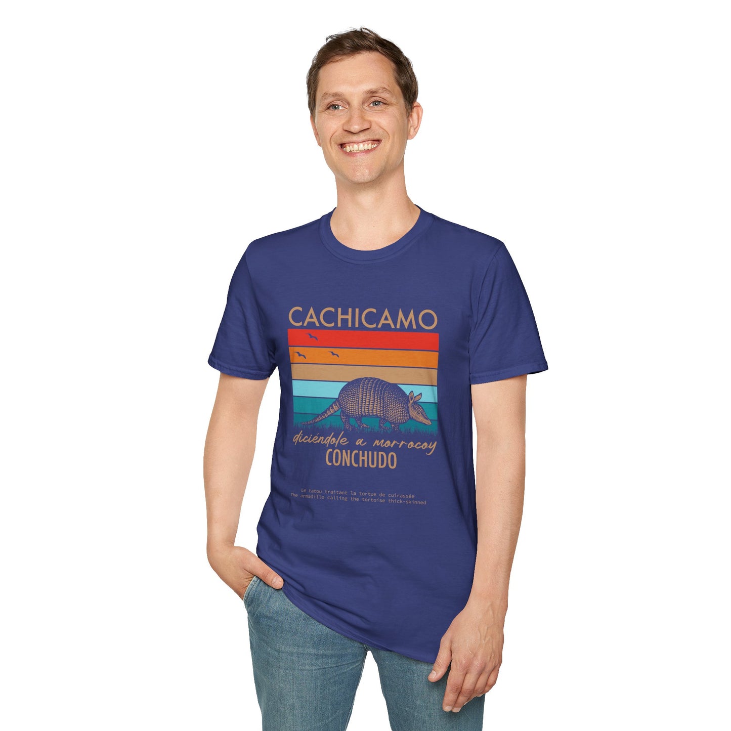 CACHICAMO DICIÉNDOLE A MORROCOY 🐢 CONCHUDO - Camiseta Vintage Unisex Softstyle
