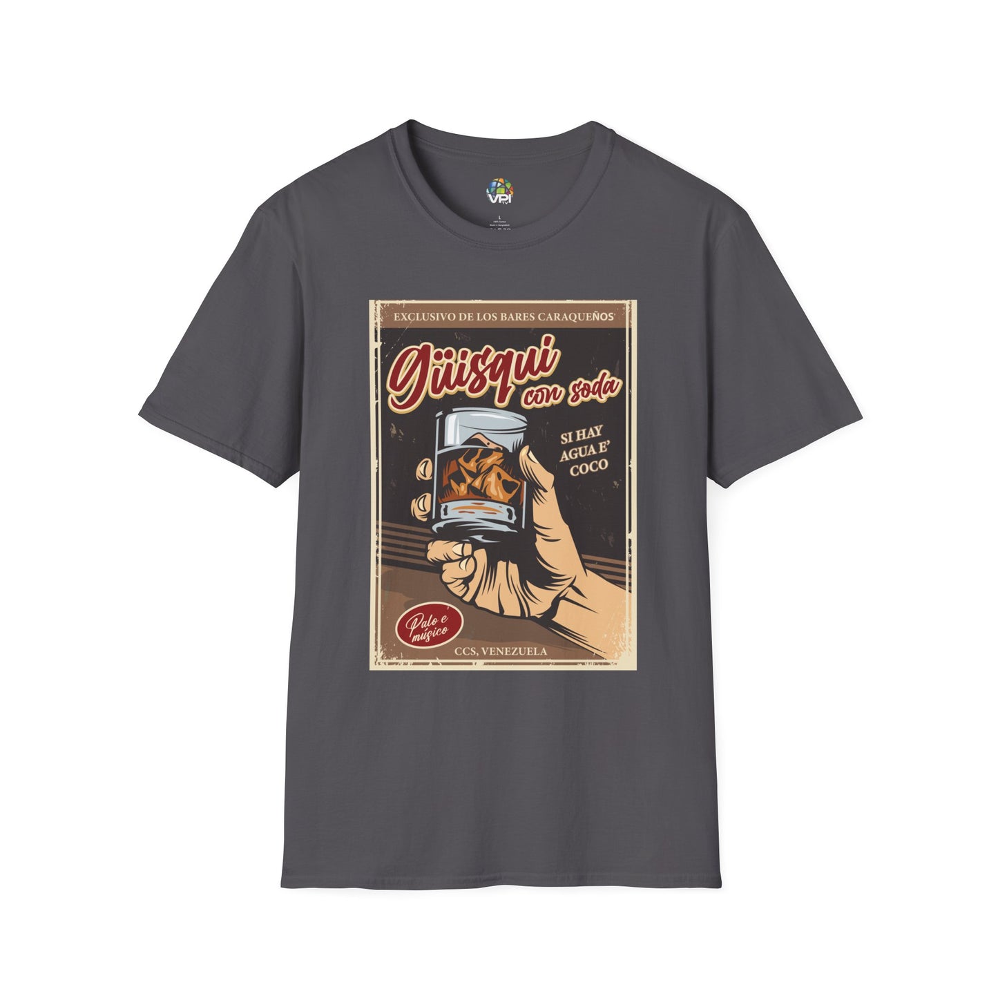 GÜISQUI CON SODA - Camiseta Vintage Unisex Softstyle – Un Clásico de los Bares Caraqueños