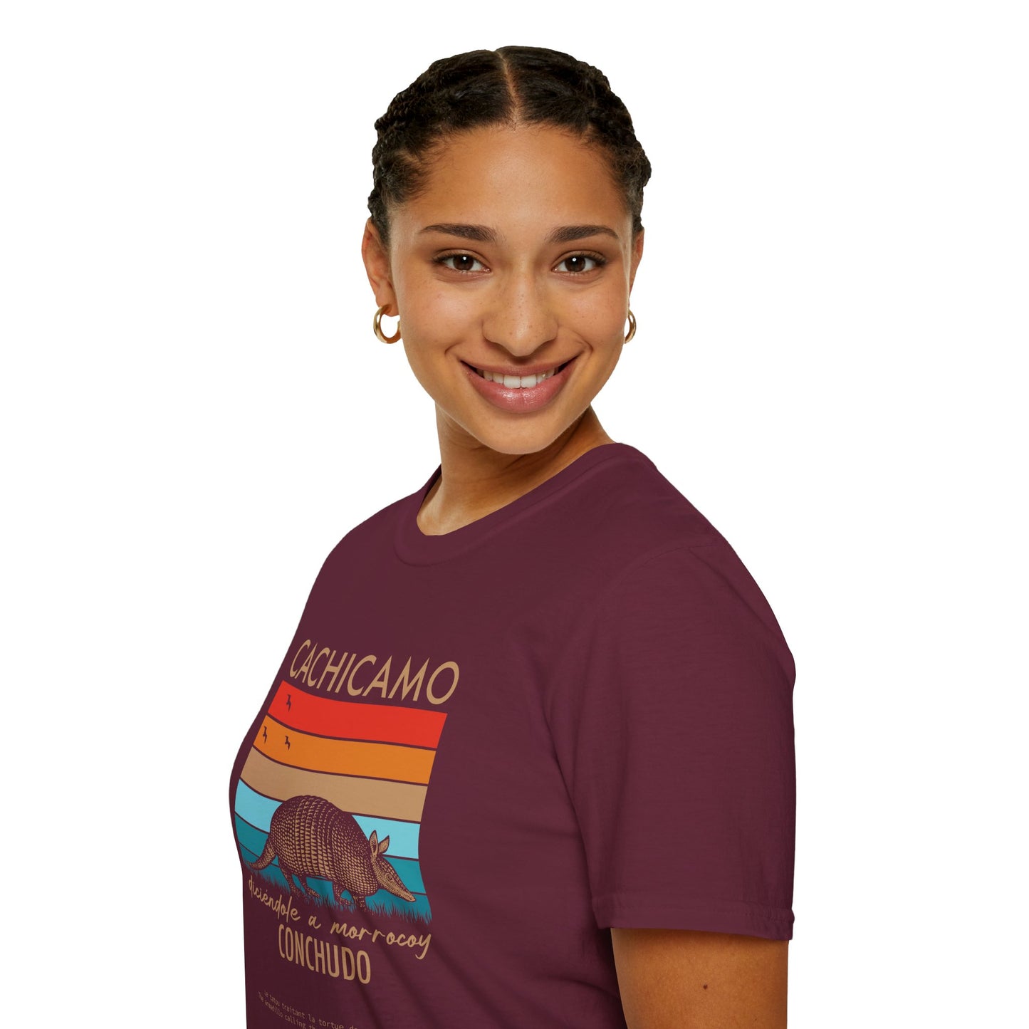 CACHICAMO DICIÉNDOLE A MORROCOY 🐢 CONCHUDO - Camiseta Vintage Unisex Softstyle