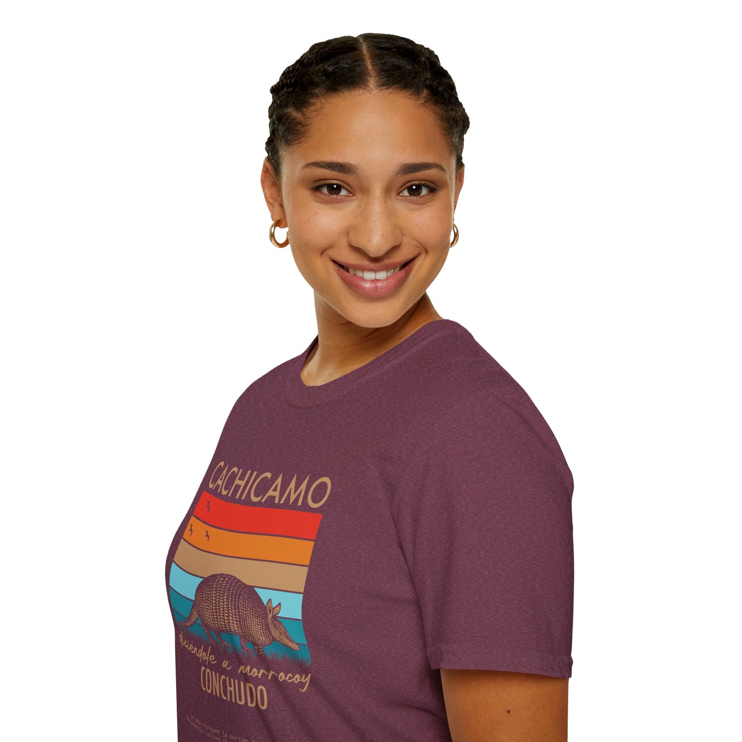 CACHICAMO DICIÉNDOLE A MORROCOY 🐢 CONCHUDO - Camiseta Vintage Unisex Softstyle
