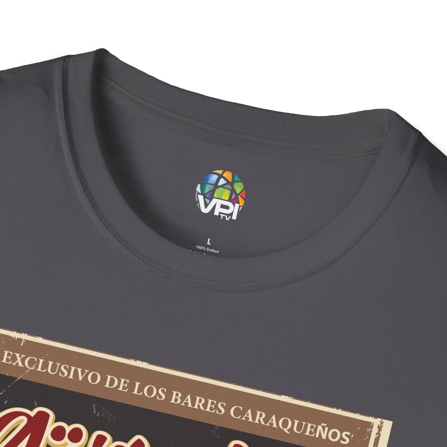 GÜISQUI CON SODA - Camiseta Vintage Unisex Softstyle – Un Clásico de los Bares Caraqueños