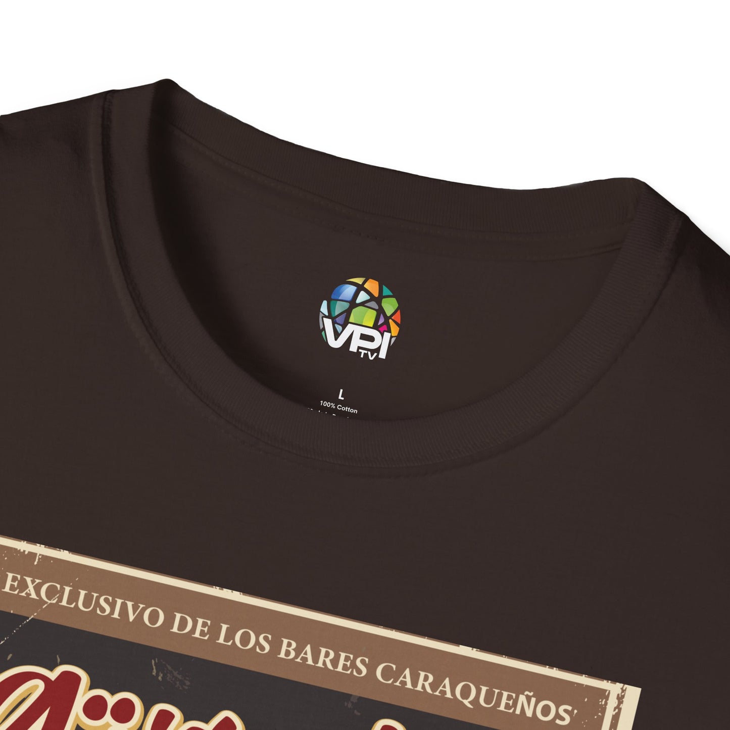 GÜISQUI CON SODA - Camiseta Vintage Unisex Softstyle – Un Clásico de los Bares Caraqueños