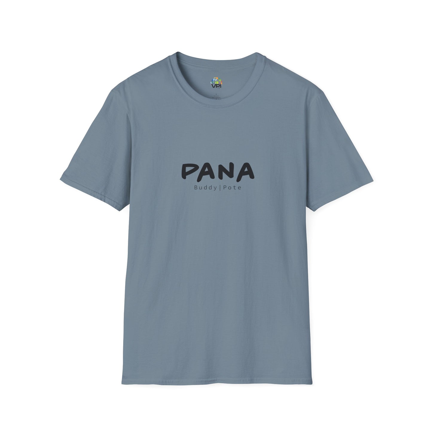 Camiseta Unisex Softstyle "PANA Buddy Tote" – Comodidad y Estilo para el Día a Día