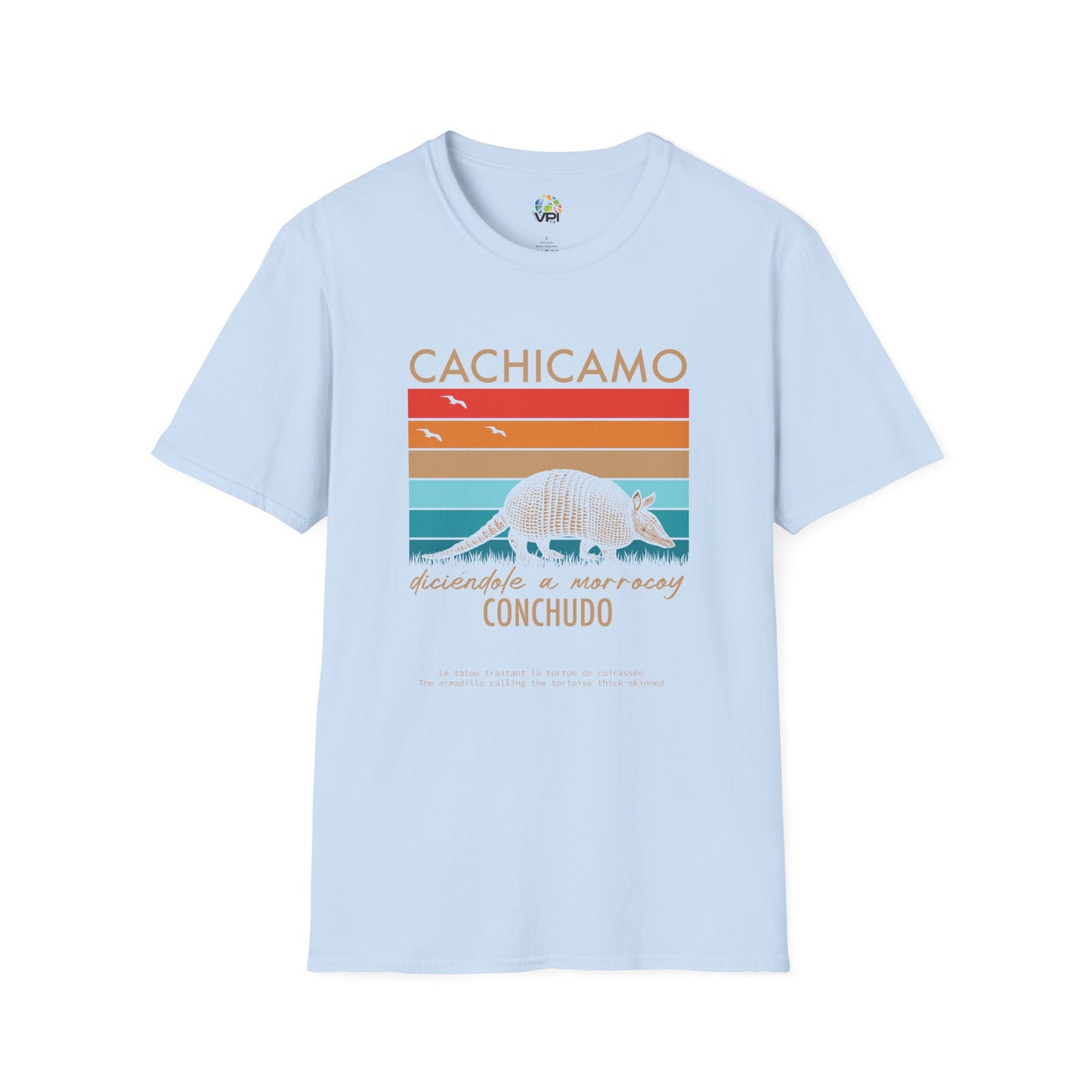 Camiseta Gráfica Unisex Softstyle – Diseño Vintage "Cachicamo Diciéndole a Morrocoy" 🐢