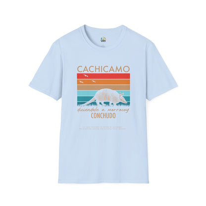 Camiseta Gráfica Unisex Softstyle – Diseño Vintage "Cachicamo Diciéndole a Morrocoy" 🐢