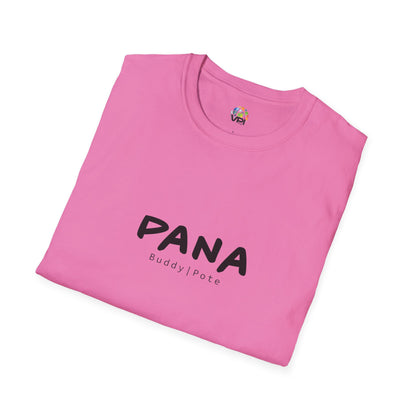 Camiseta Unisex Softstyle "PANA Buddy Tote" – Comodidad y Estilo para el Día a Día