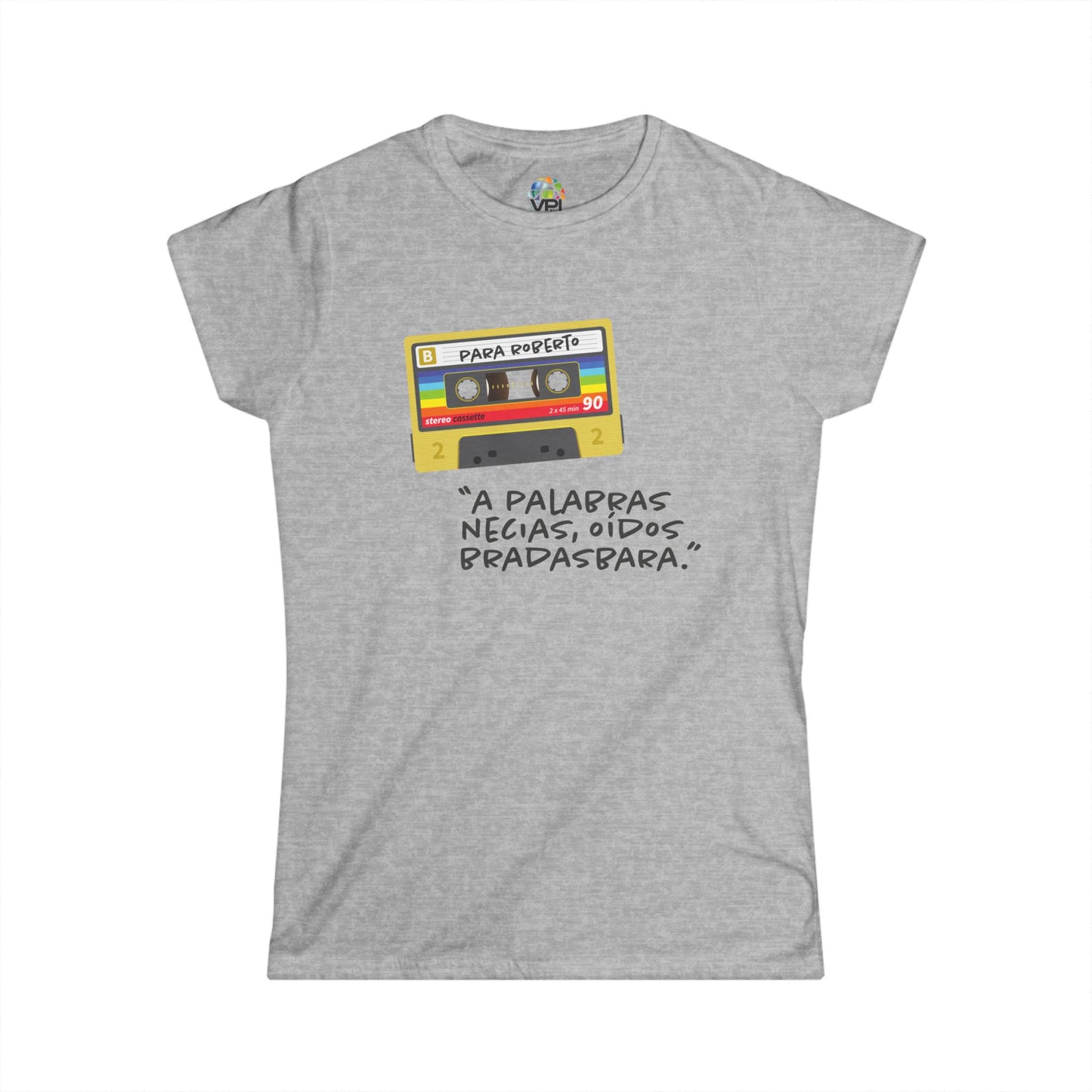 Camiseta Softstyle para Mujer con Frase Vintage - Perfecta para Salidas Casuales y un Estilo Retro