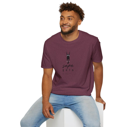 Camiseta Unisex Softstyle "Sape Gato" – Comodidad y Estilo con un Toque Venezolano