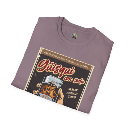 Camiseta Vintage "Güisky con Soda" – Un Clásico de los Bares Caraqueños con Estilo Retro y Divertido