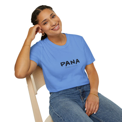 Camiseta Unisex Softstyle "PANA Buddy Tote" – Comodidad y Estilo para el Día a Día